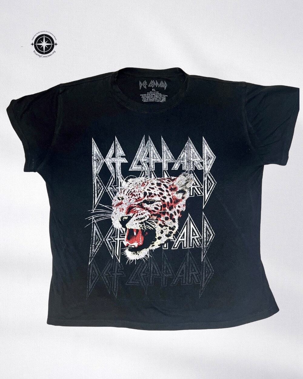 The DEF LEPPARD Leopard Roar Rocker Graphic Tee